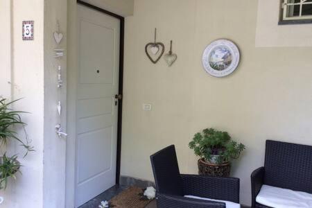 פיאטרה סנטה Residence Apuamare מראה חיצוני תמונה