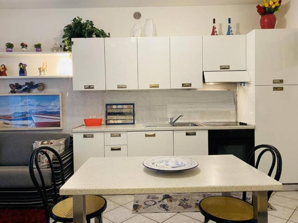 פיאטרה סנטה Residence Apuamare מראה חיצוני תמונה